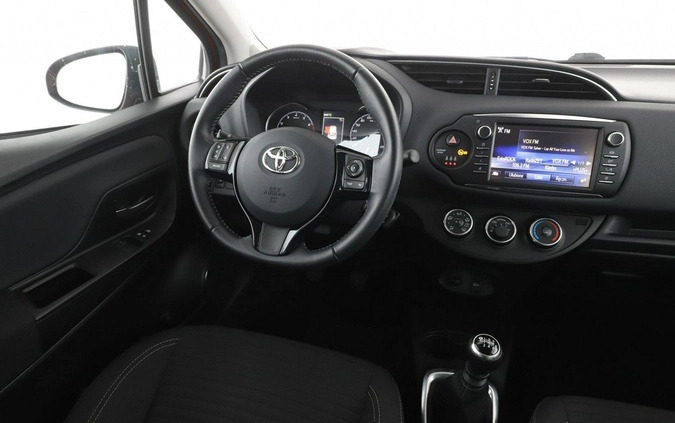 Toyota Yaris cena 47900 przebieg: 130424, rok produkcji 2018 z Orzesze małe 326